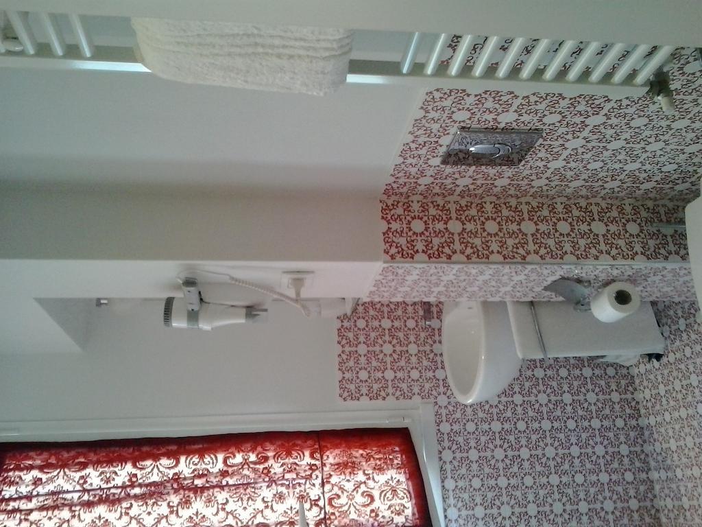 Abracadabra Tortona Acomodação com café da manhã Milão Quarto foto